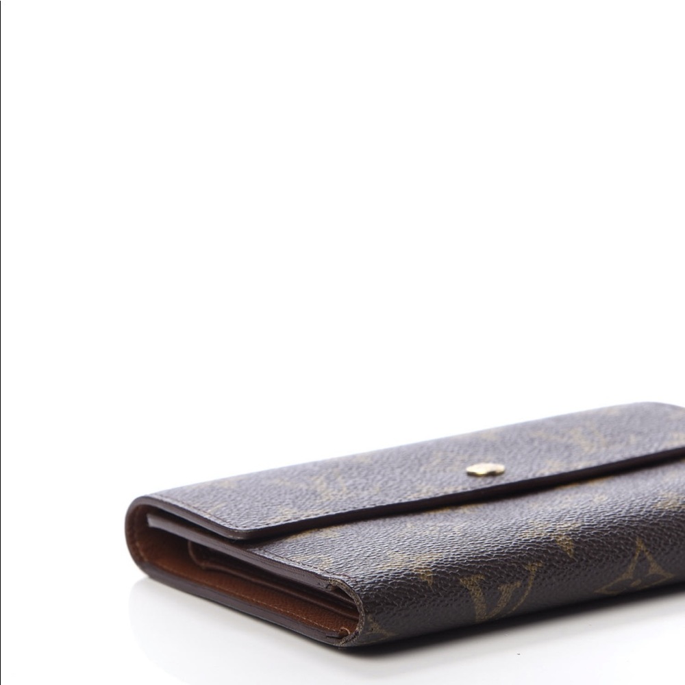 Louis Vuitton Monogram Alexandra Wallet - Picture 6 of 11